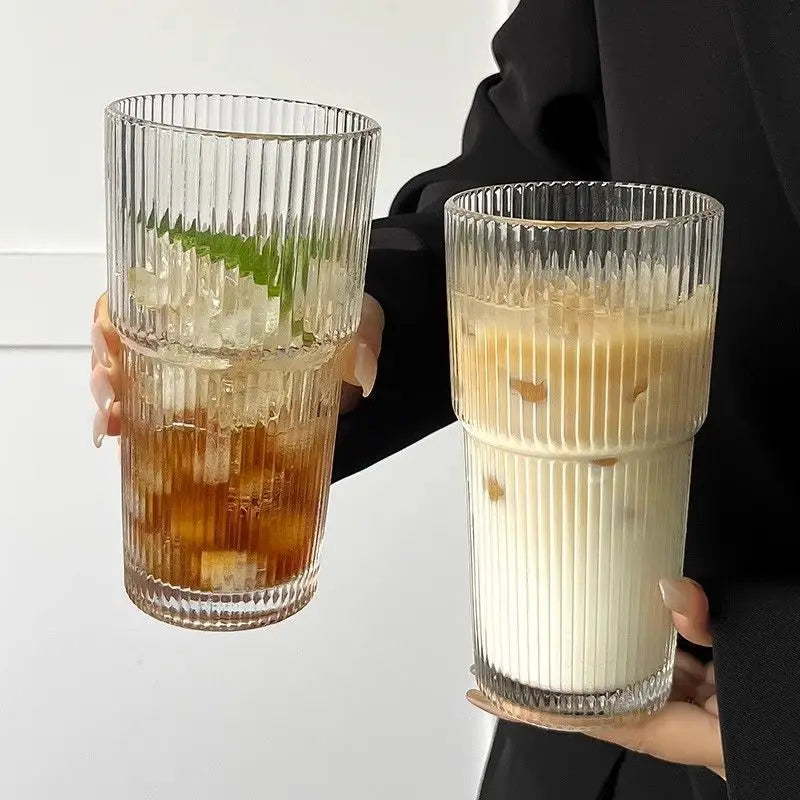 Customized Large Vertical Stripe Water Cup with Double Drink Lid Glass Drinkware for Coffee Juice Cold Beverages