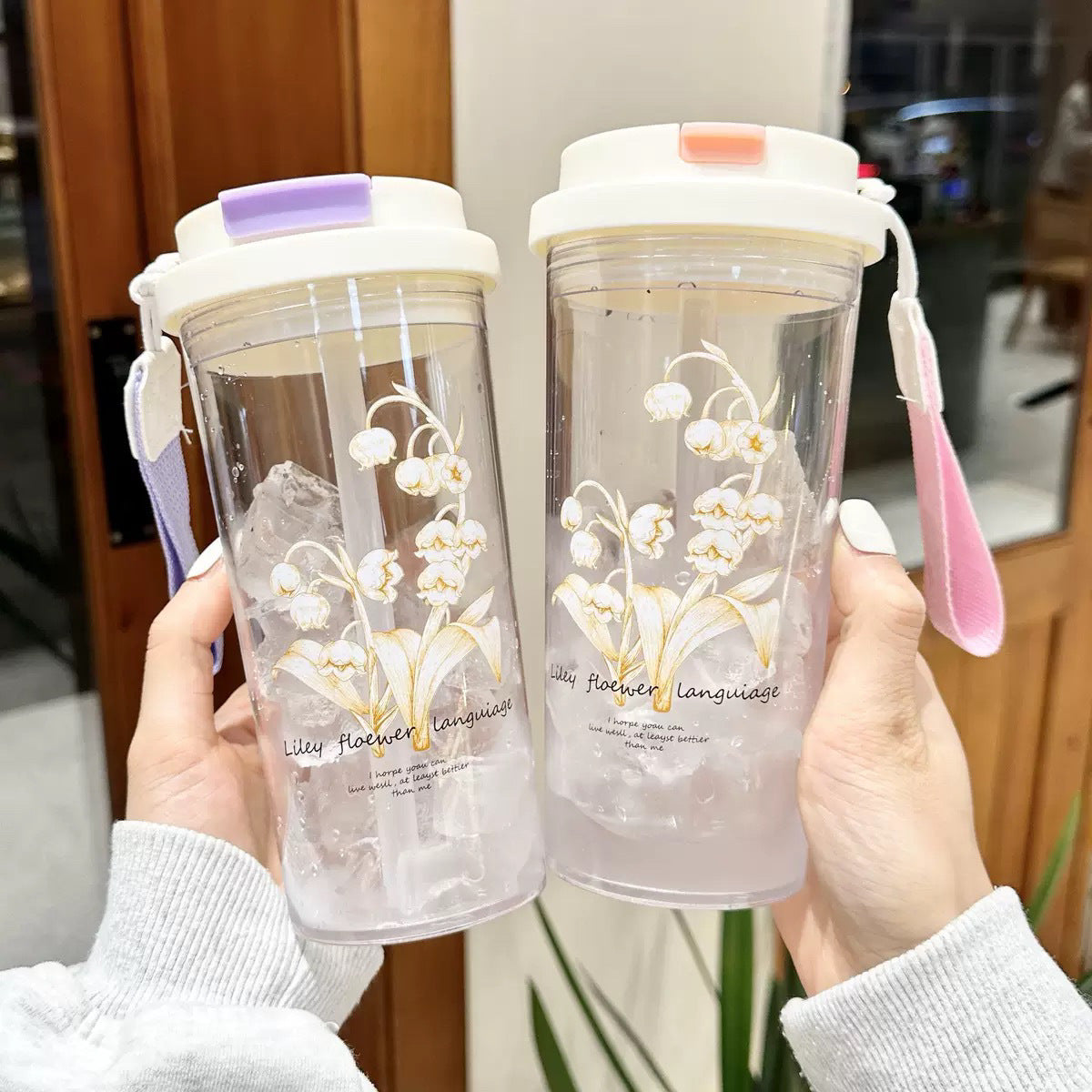 580ml Light Water Bottle High-Grade Outdoor Drinking Cup BPA Free With Handle