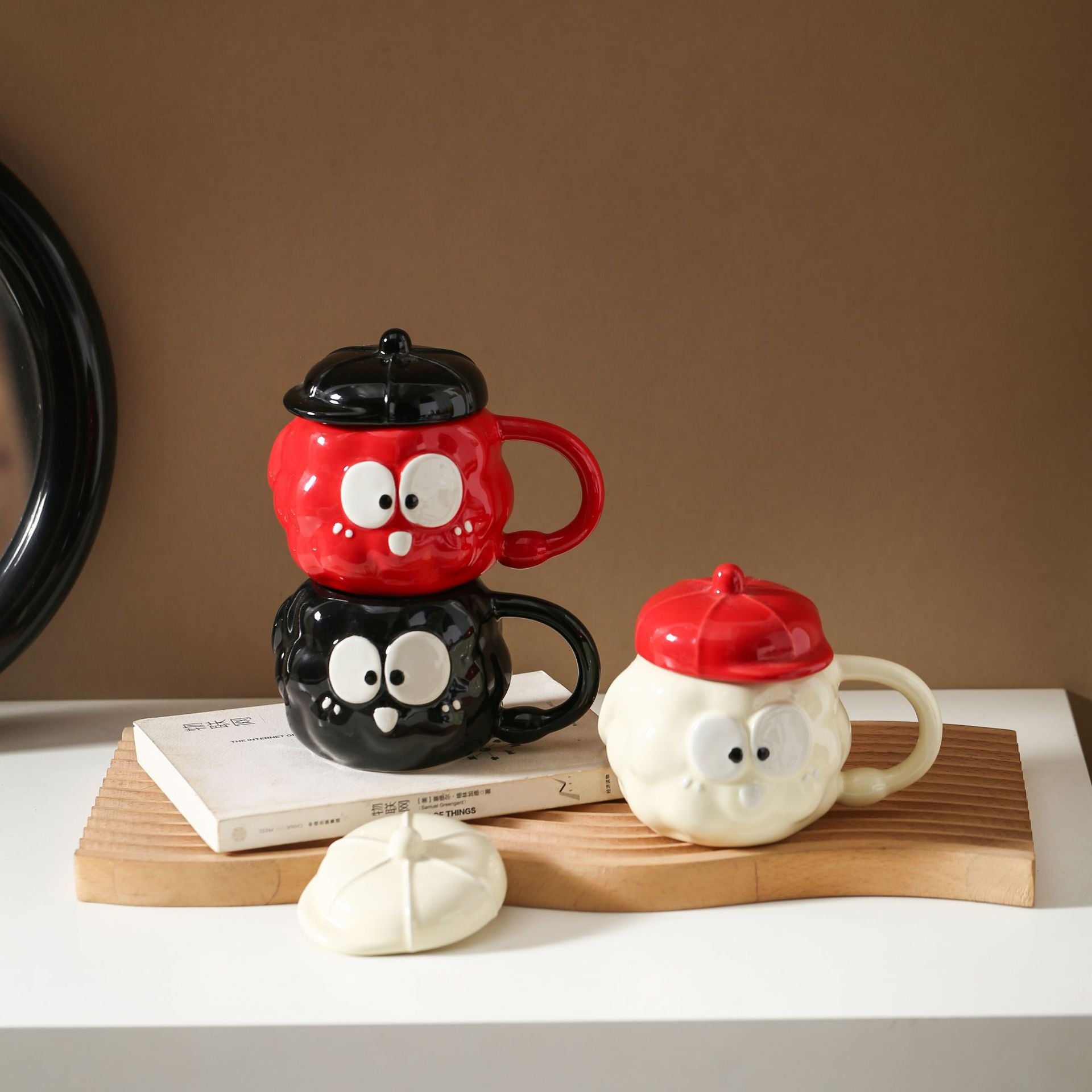 Creative Cute Cartoon Ceramic Coffee Mug with Lid Home Office Couple Water Cup